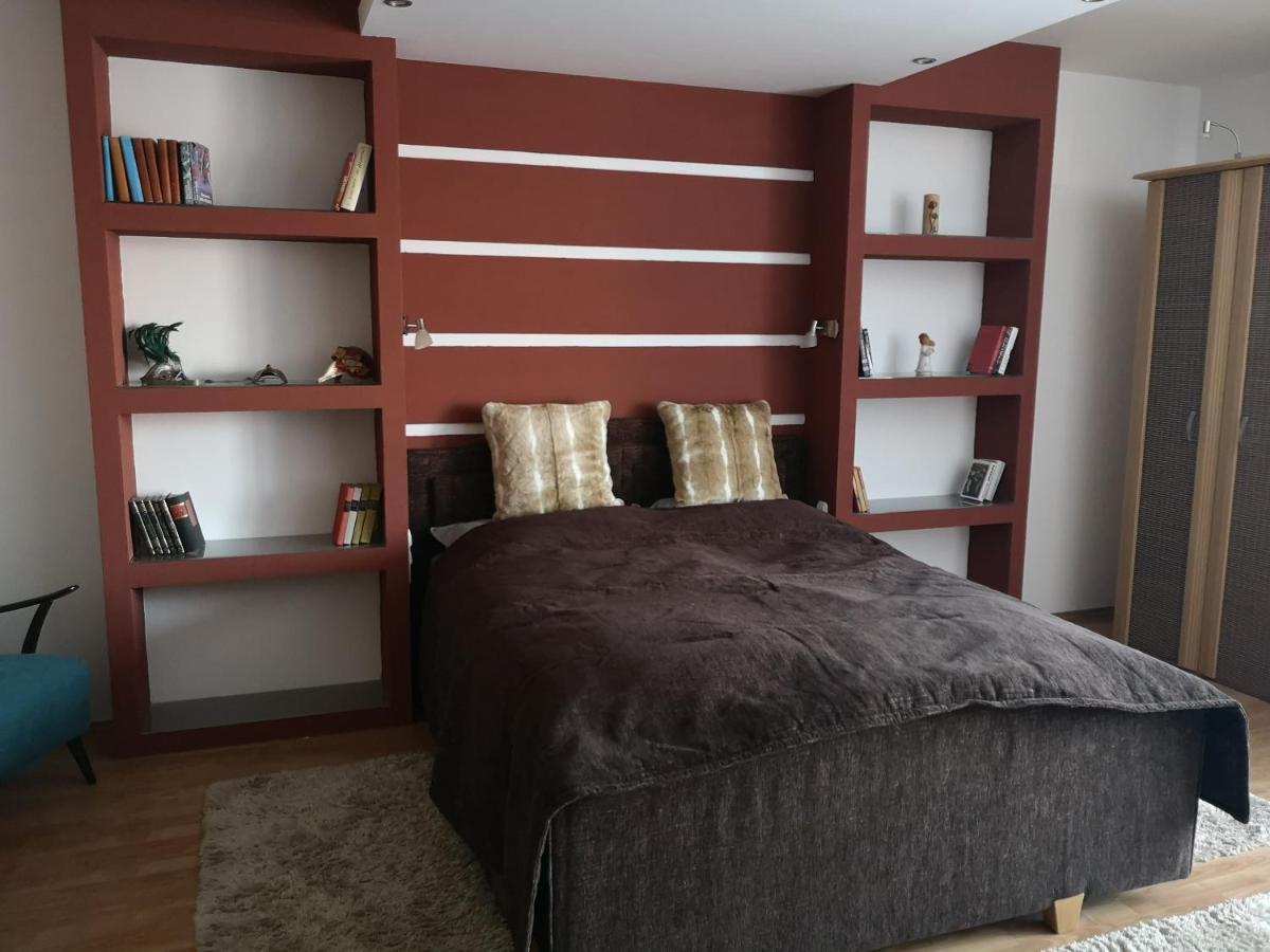 Hotello Apartmanház és Panzió Zalaegerszeg Extérieur photo