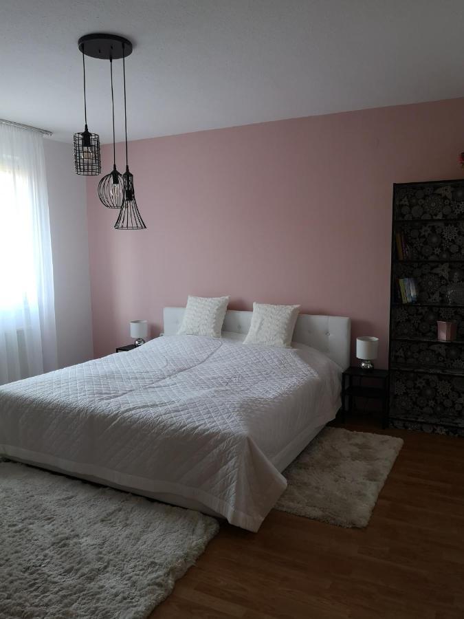 Hotello Apartmanház és Panzió Zalaegerszeg Extérieur photo