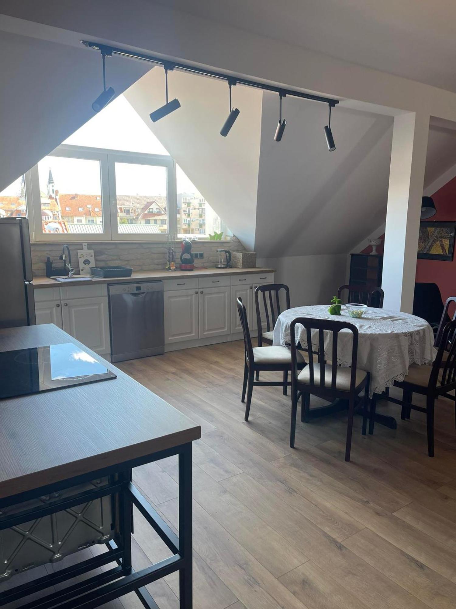 Hotello Apartmanház és Panzió Zalaegerszeg Extérieur photo
